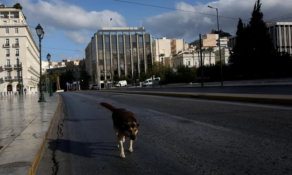 Κορονοϊός: Εστία κρουσμάτων το κέντρο της Αθήνας και ο Πειραιάς